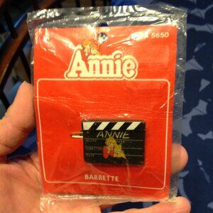 NIP Vintage 1980's Little Orphan Annie Barrette Hair Clip